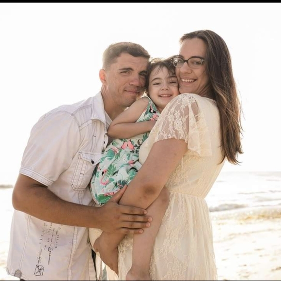 Meet your Posher, Aurora - Picture 12 of 15